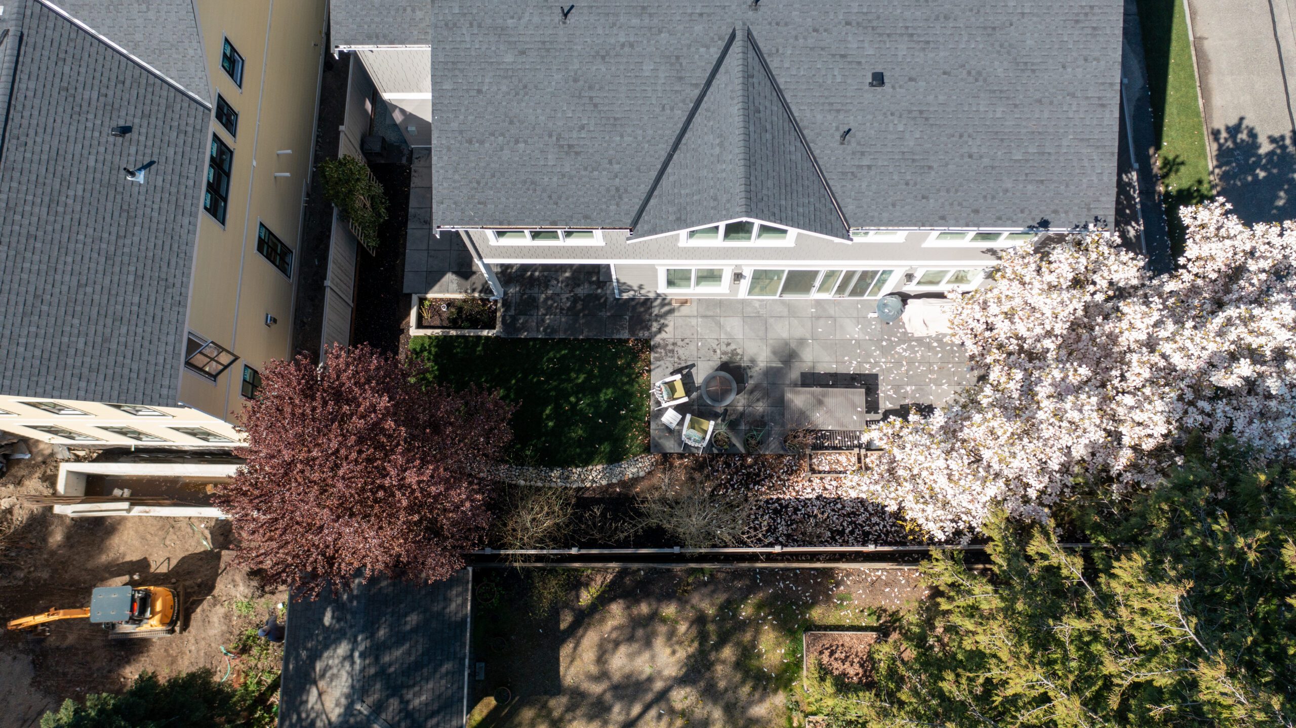 Why do Fences and Decks Matter in Landscape Design?