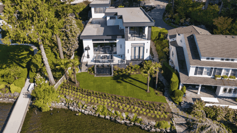 Top Benefits of Installing Synthetic Turf in Your Backyard